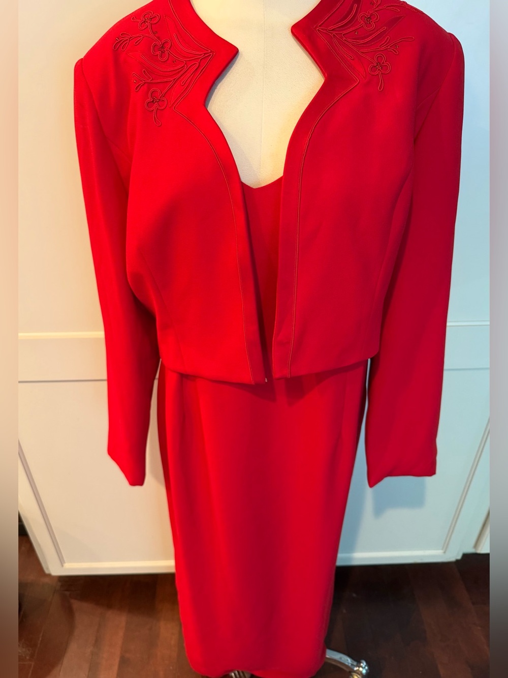 Vintage 90s Elegant Red Women's Dress with Jacket and purse - Picture 5 of 12